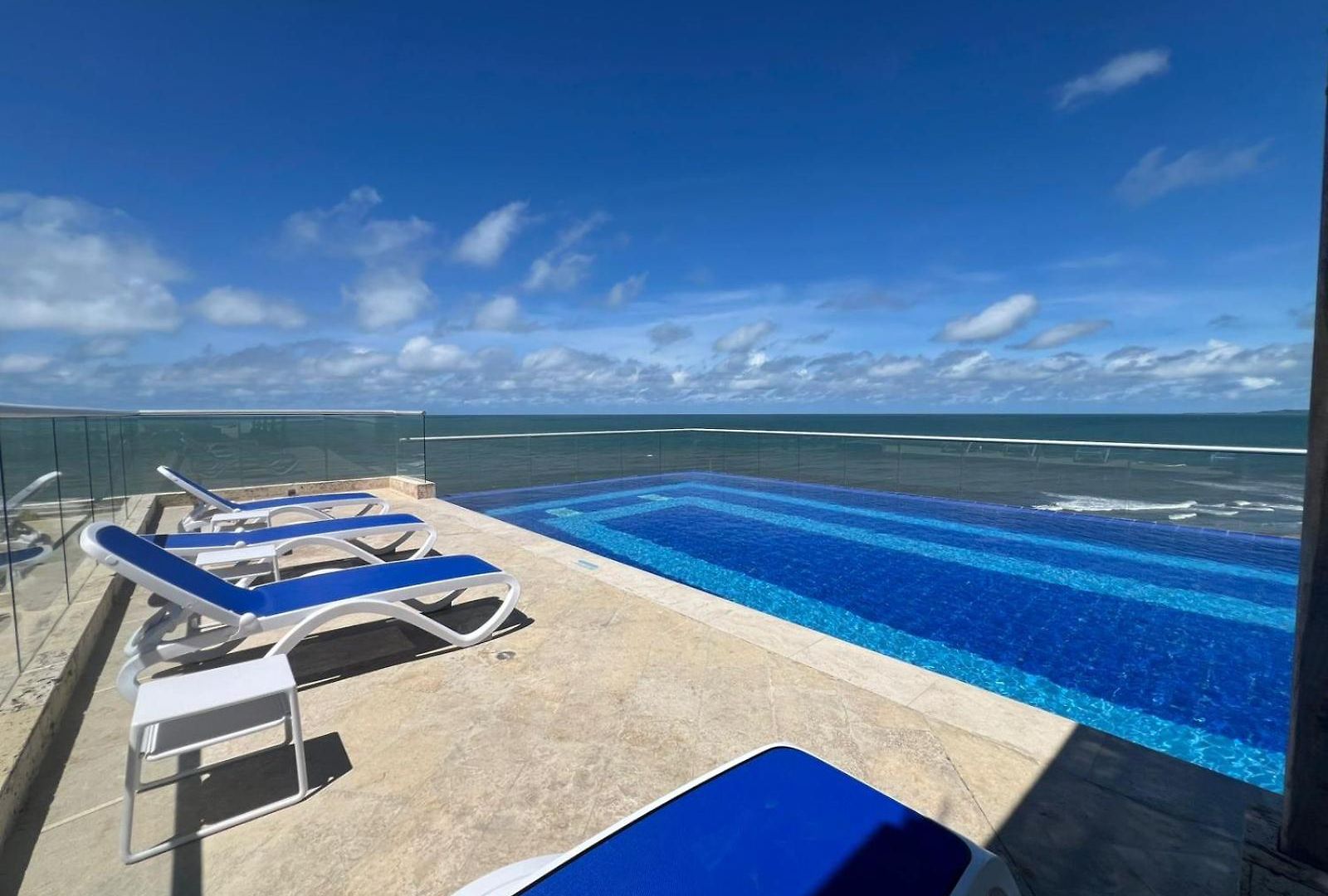 Ocean Drive Magnifica Vista Y Piscina Apartment