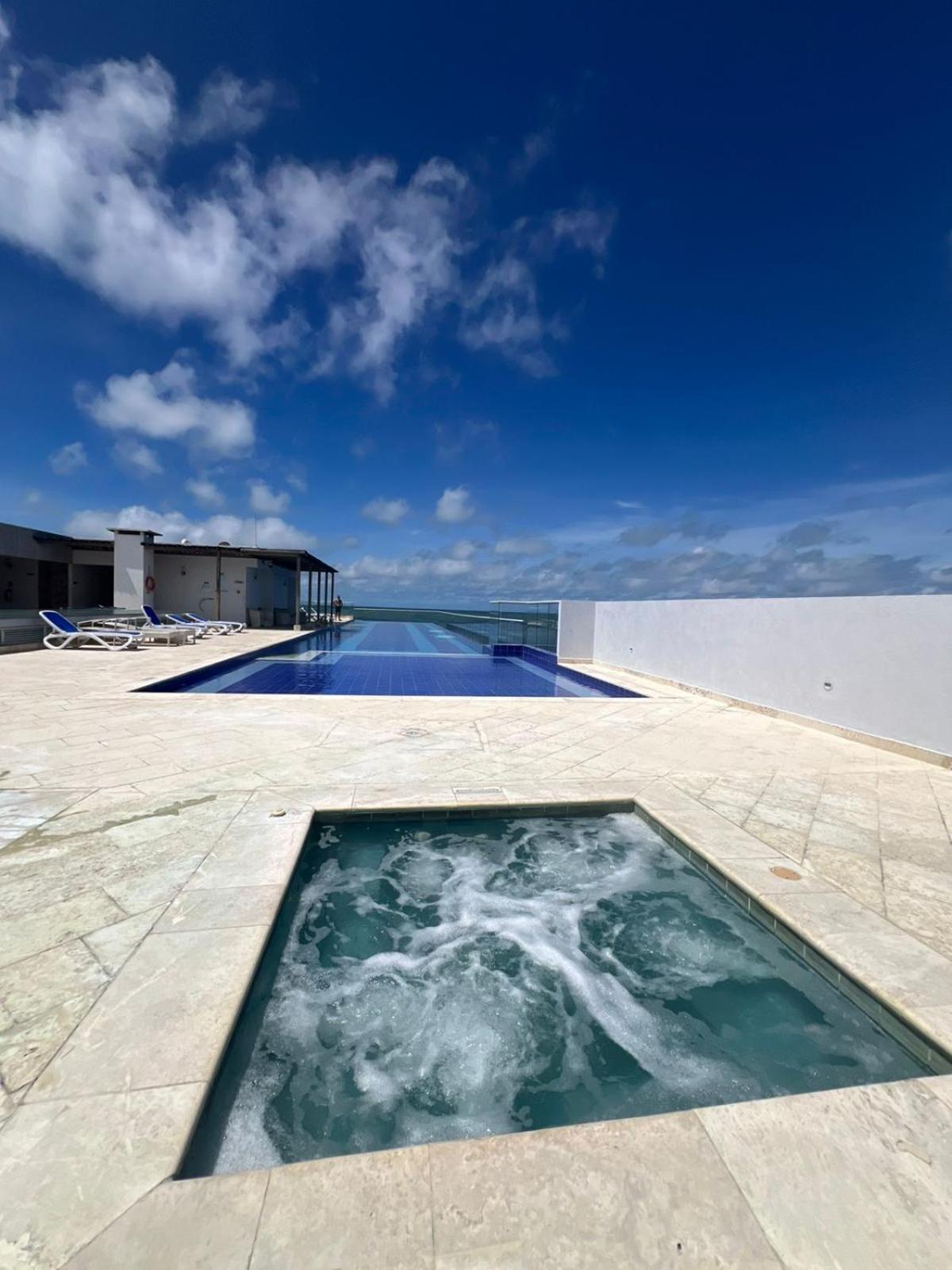 Ocean Drive Magnifica Vista Y Piscina Apartamento Cartagena